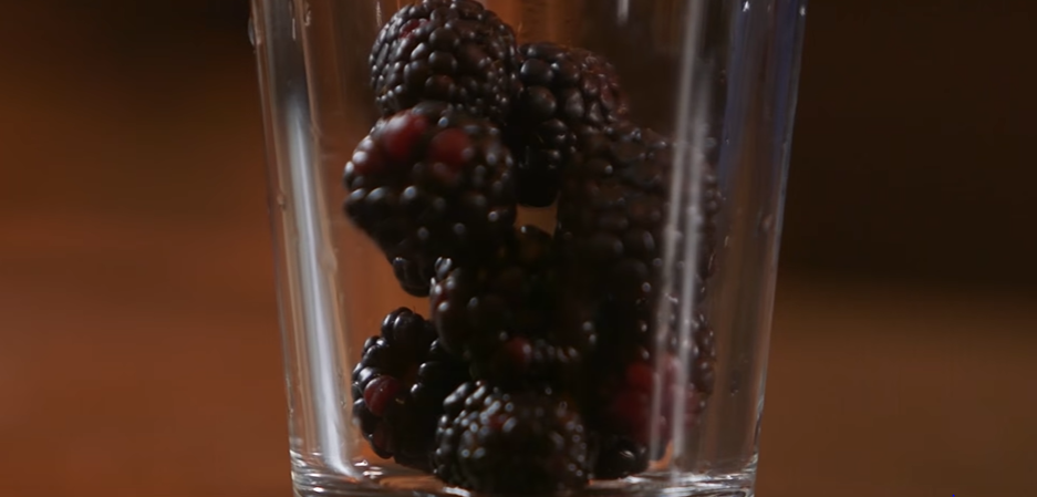 Blackberry Bourbon Smash
